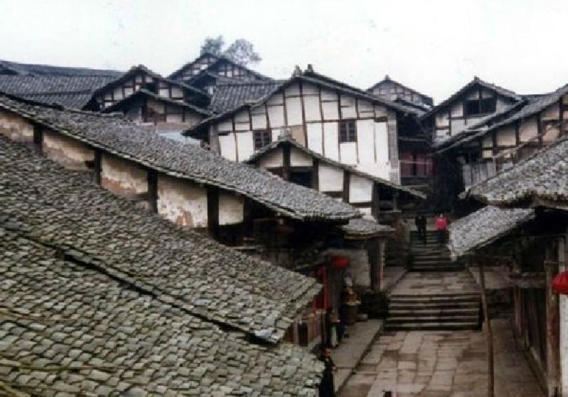 清廷一年支出五百万两修河的银子，被贪污十之八九